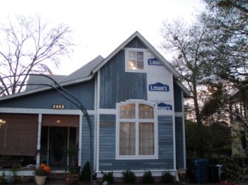 2422 south gaines